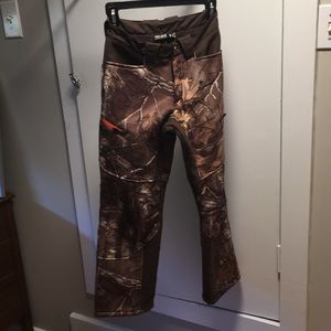 Kids Under Armour Real Tree UA Hunt Storm Water Resistant Loose Pants.